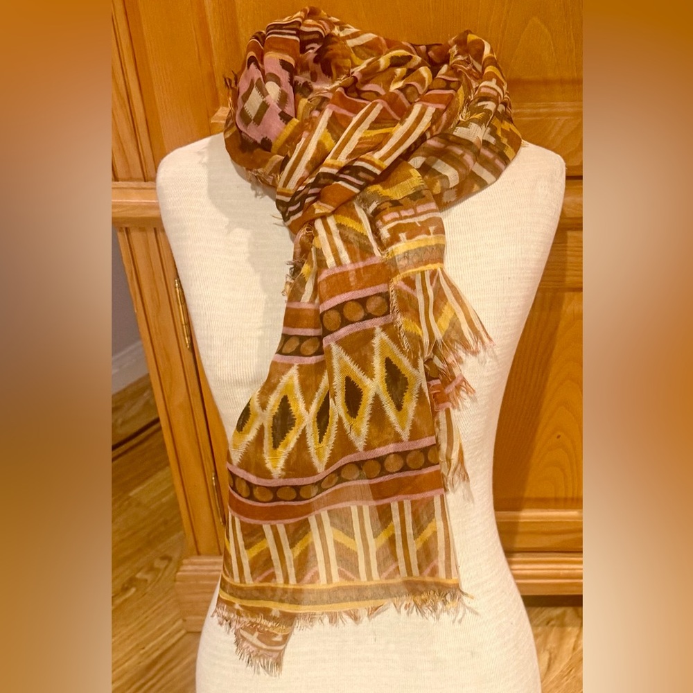 Aztec Patterned Multicolor Long Scarf - Picture 9 of 11